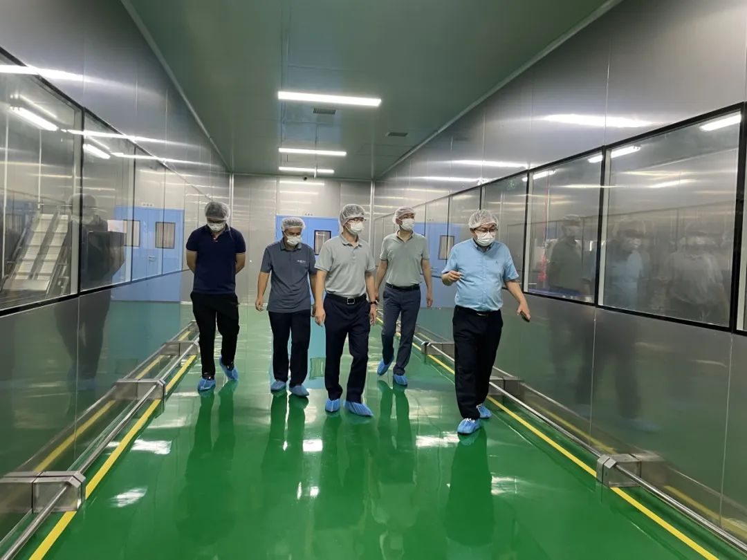 热烈欢迎中国海洋大学毛相朝副院长莅临双维食品指导交流！